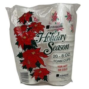 Vintage 90's Styrocup Styrofoam Holiday Holly Print Coffee Cups 8 0z. Pack Of 19